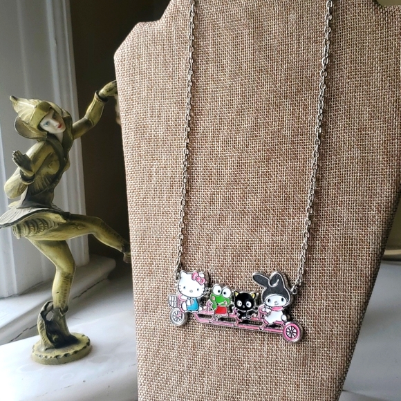 Rare Hello Kitty Necklace - Picture 3 of 8